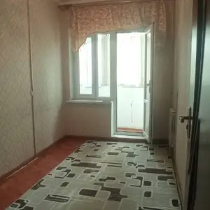 2-комн. квартира, 9 этаж, 75м², 33 мкр