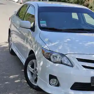 Toyota Corolla, 2012