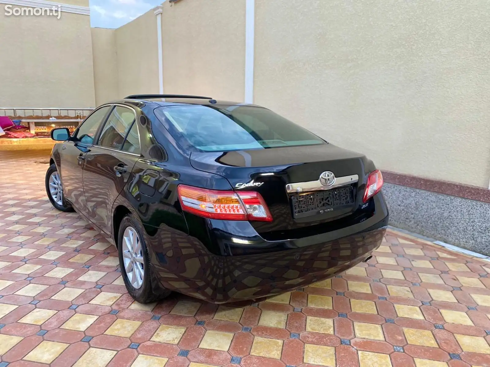 Toyota Camry, 2010-3