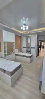 3-комн. квартира, 13 этаж, 140м², Шохмансур 4 дома-4