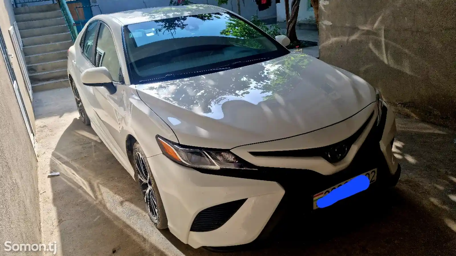 Toyota Camry, 2018-1