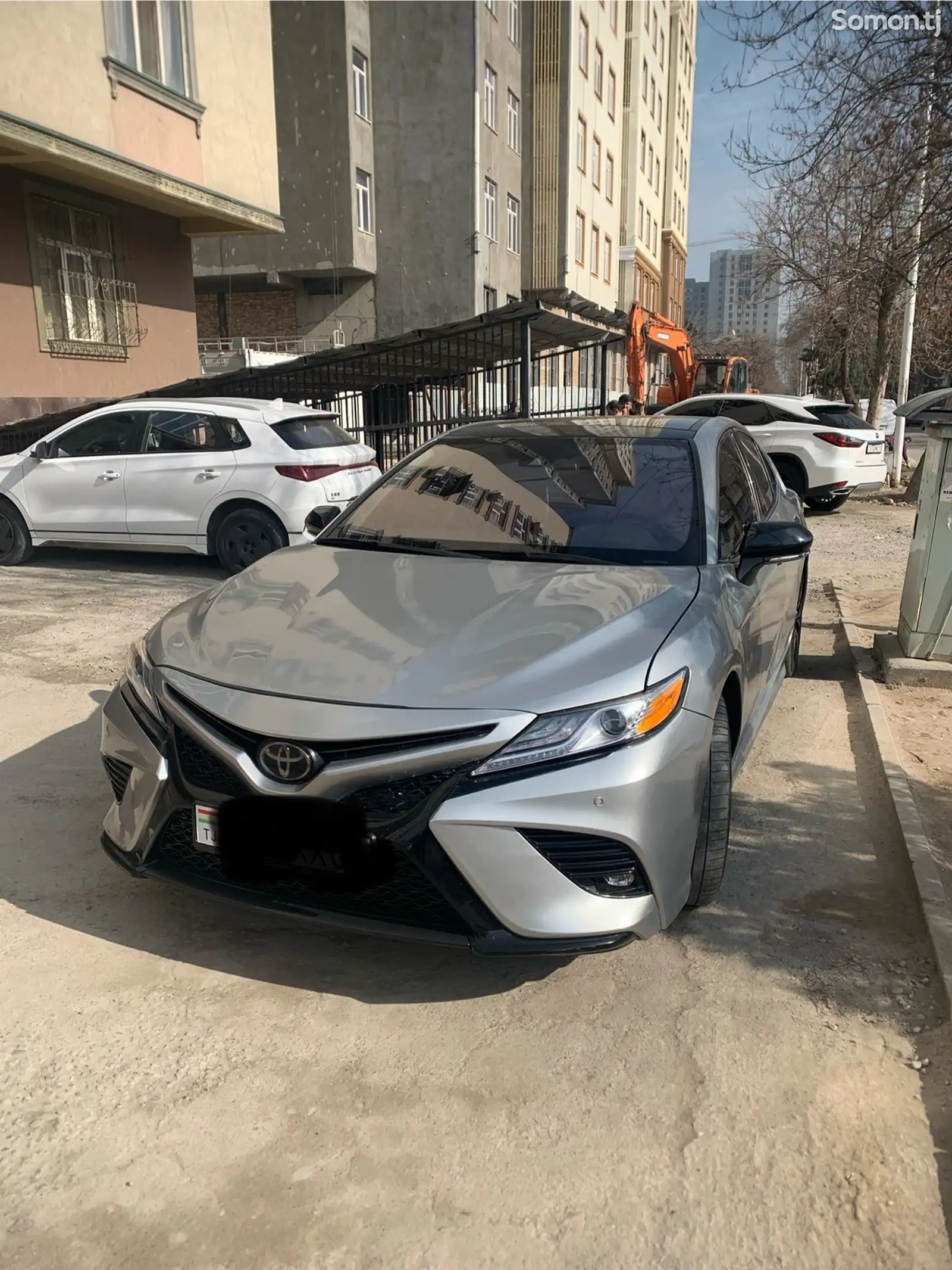 Toyota Camry, 2020-1