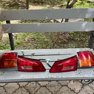 Задние фонари от Lexus IS250
