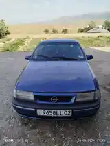 Opel Vectra A, 1993-2