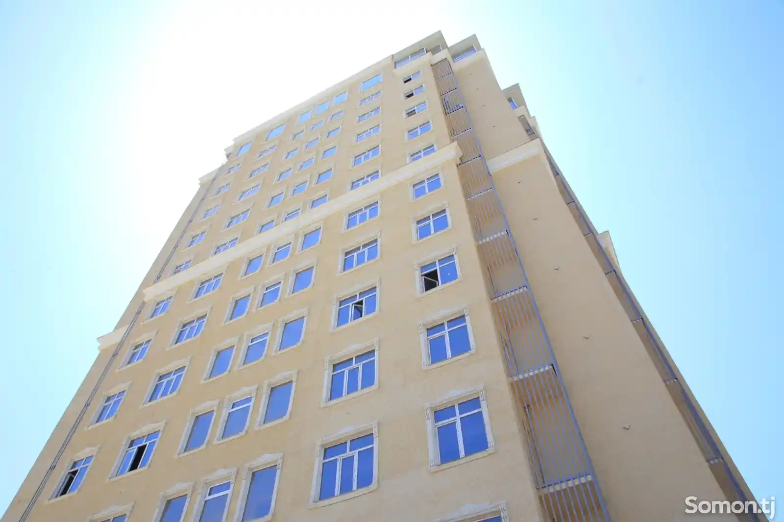 2-комн. квартира, 2 этаж, 92 м², ресторан 9 вал-14