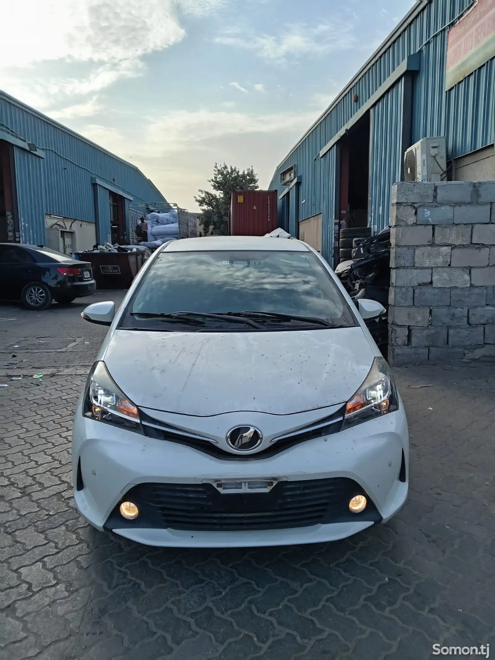 Toyota Vitz, 2015-1