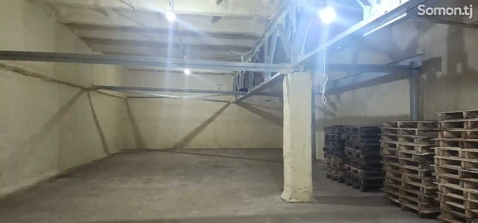 Помещение под склад, 90м², Шохмансур