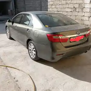 Toyota Camry, 2012