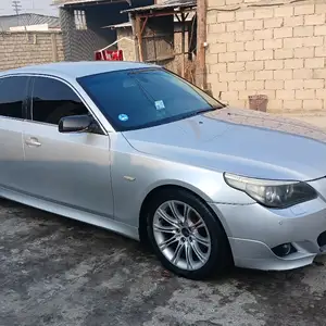 BMW 5 series, 2004