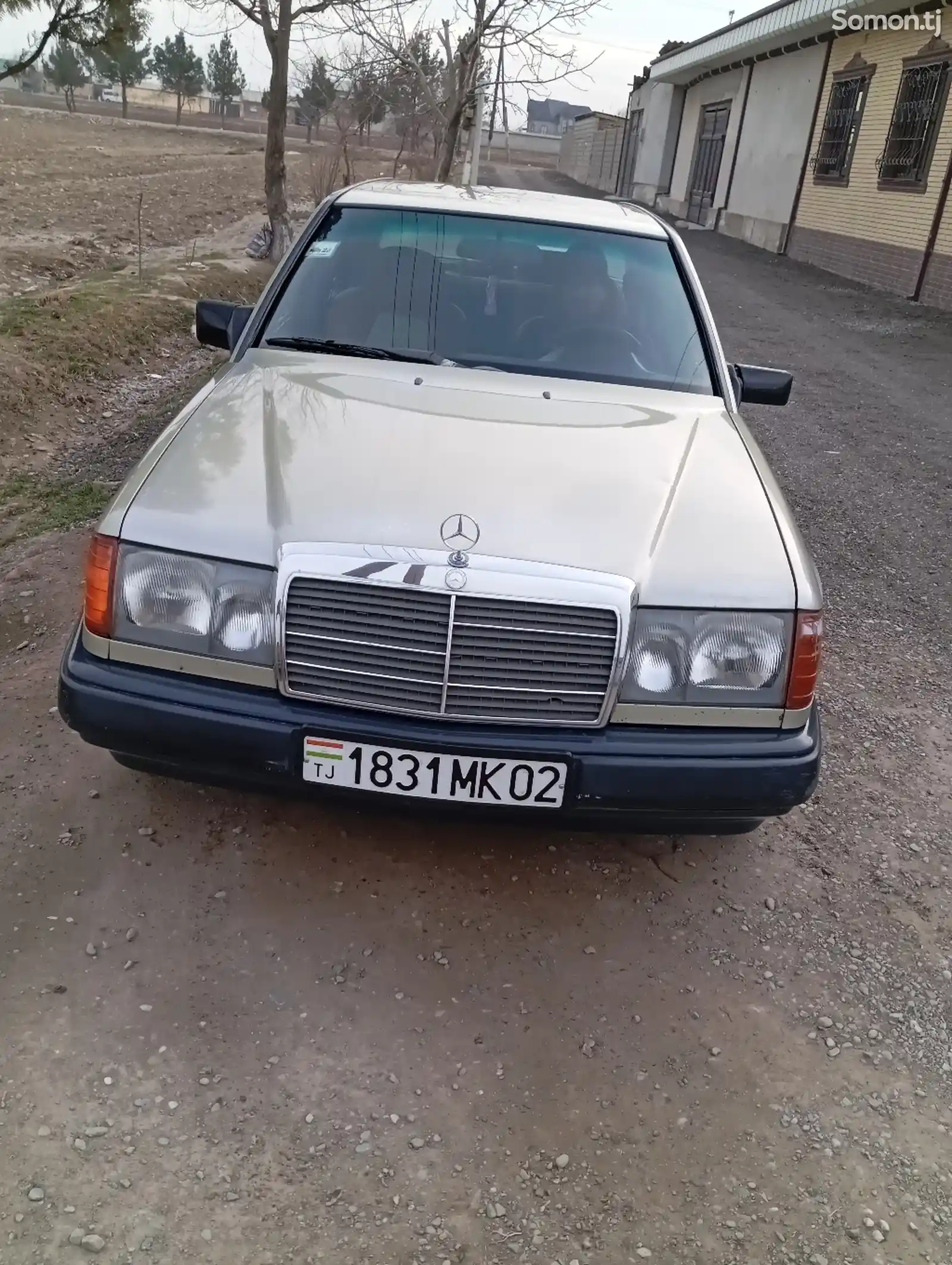 Mercedes-Benz W124, 1985-2