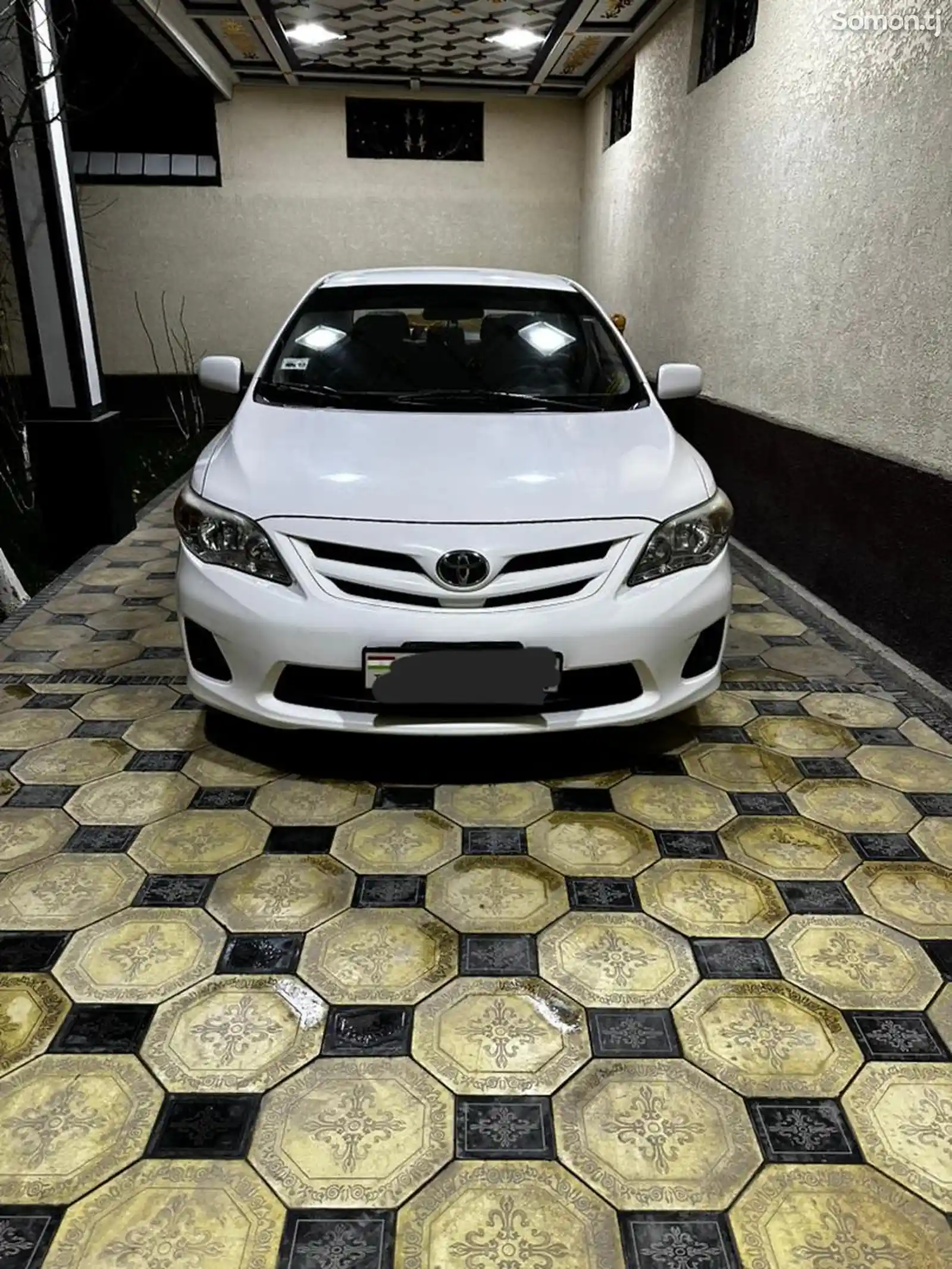 Toyota Corolla, 2011-1