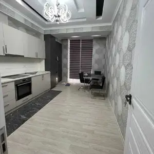 3-комн. квартира, 12 этаж, 90м², шохмансур