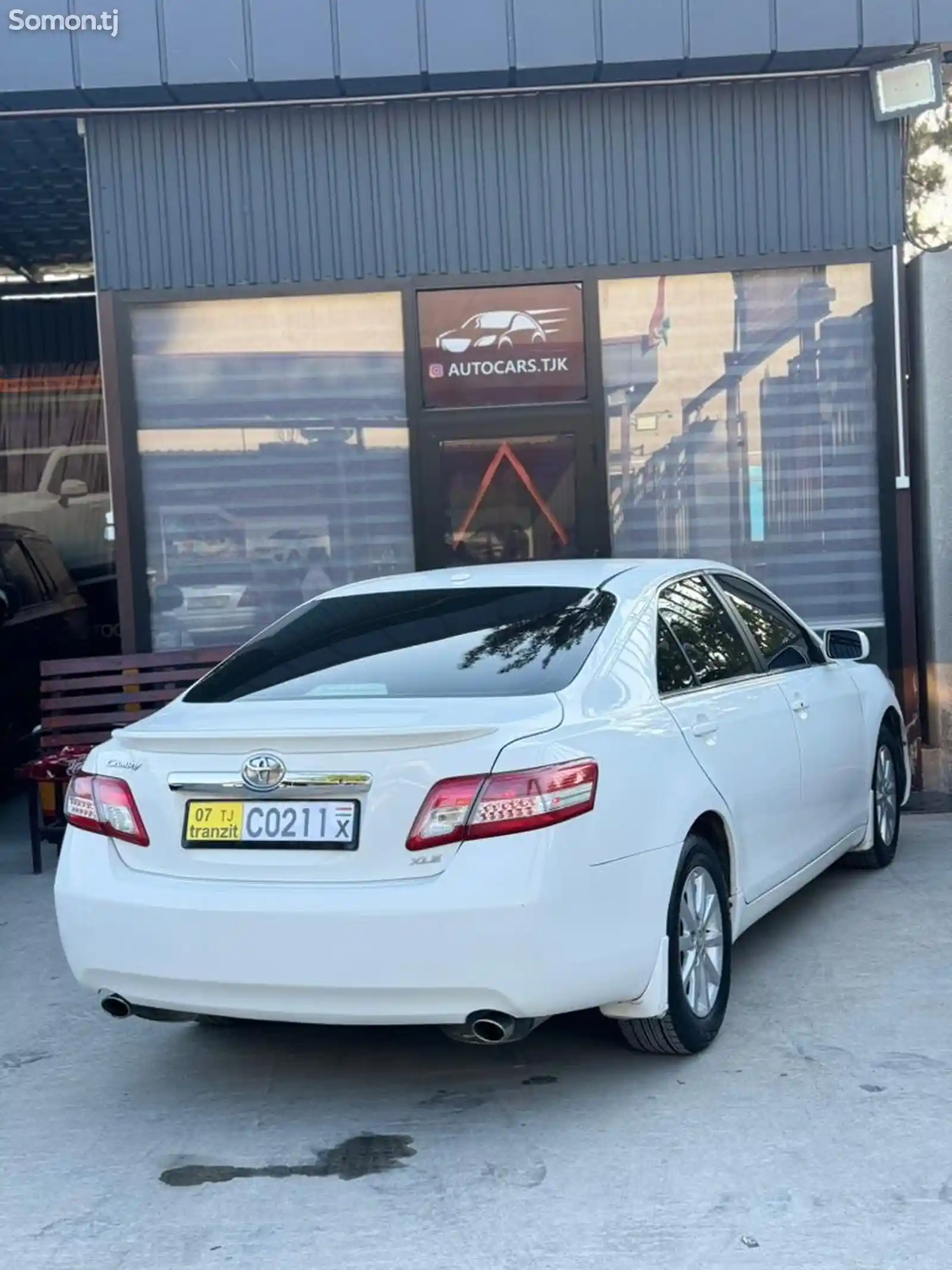 Toyota Camry, 2010-3