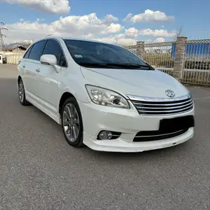 Toyota Mark X ZiO, 2011