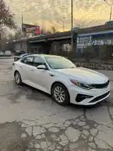 Kia Optima, 2016-6