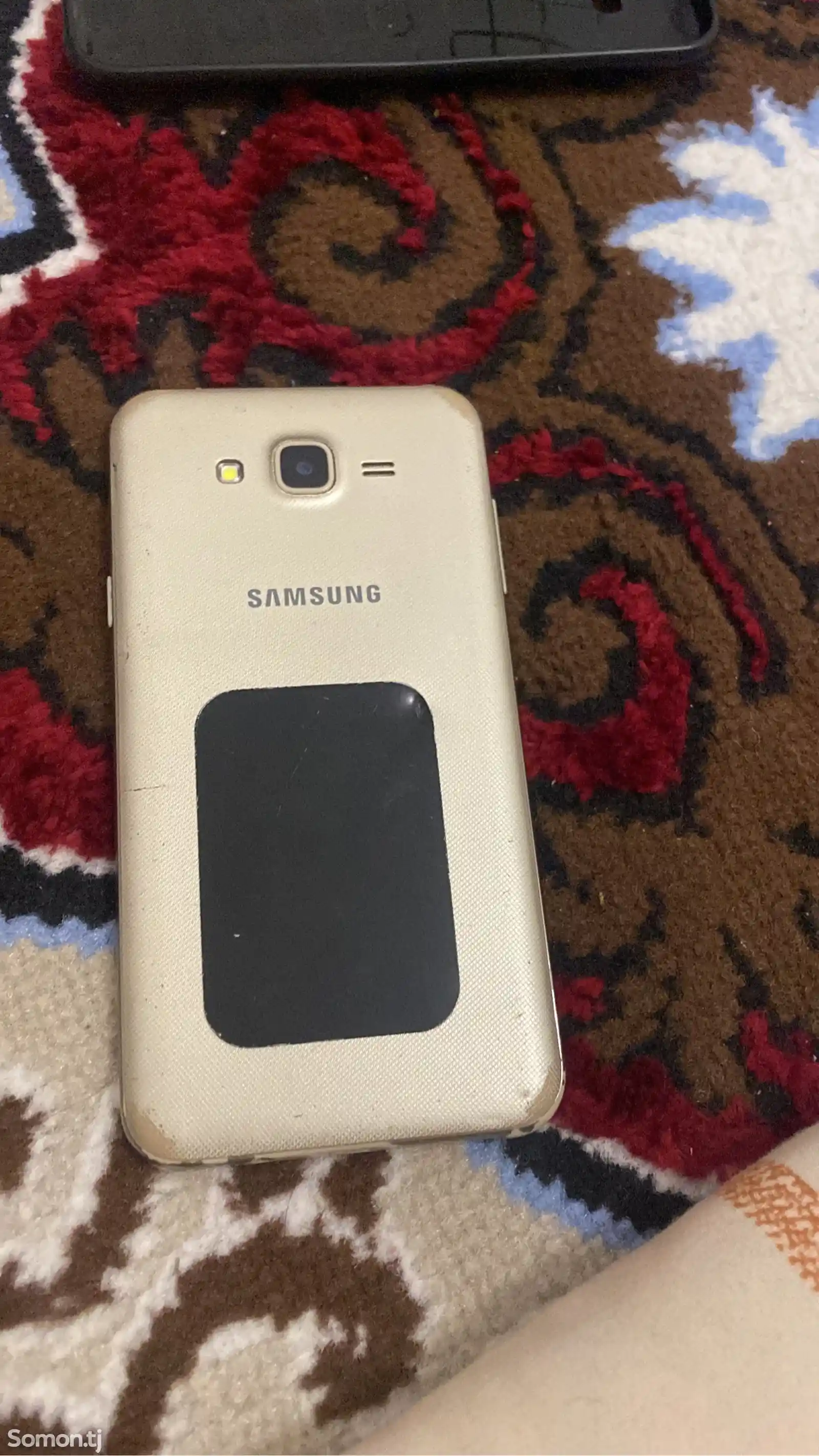 Samsung Galaxy J7-1