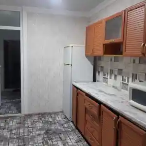 2-комн. квартира, 3 этаж, 60м², 12мкр