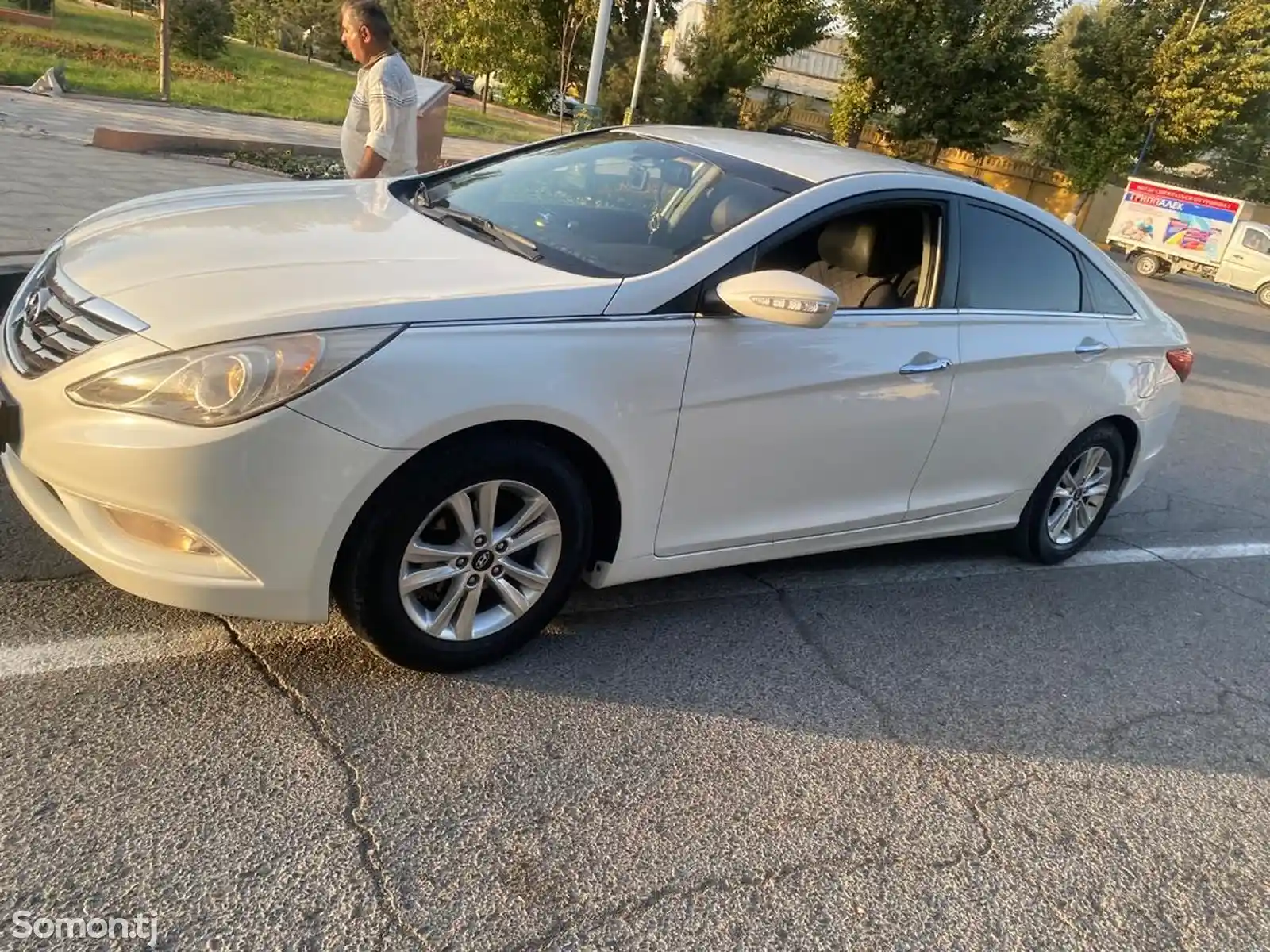 Hyundai Sonata, 2010-4