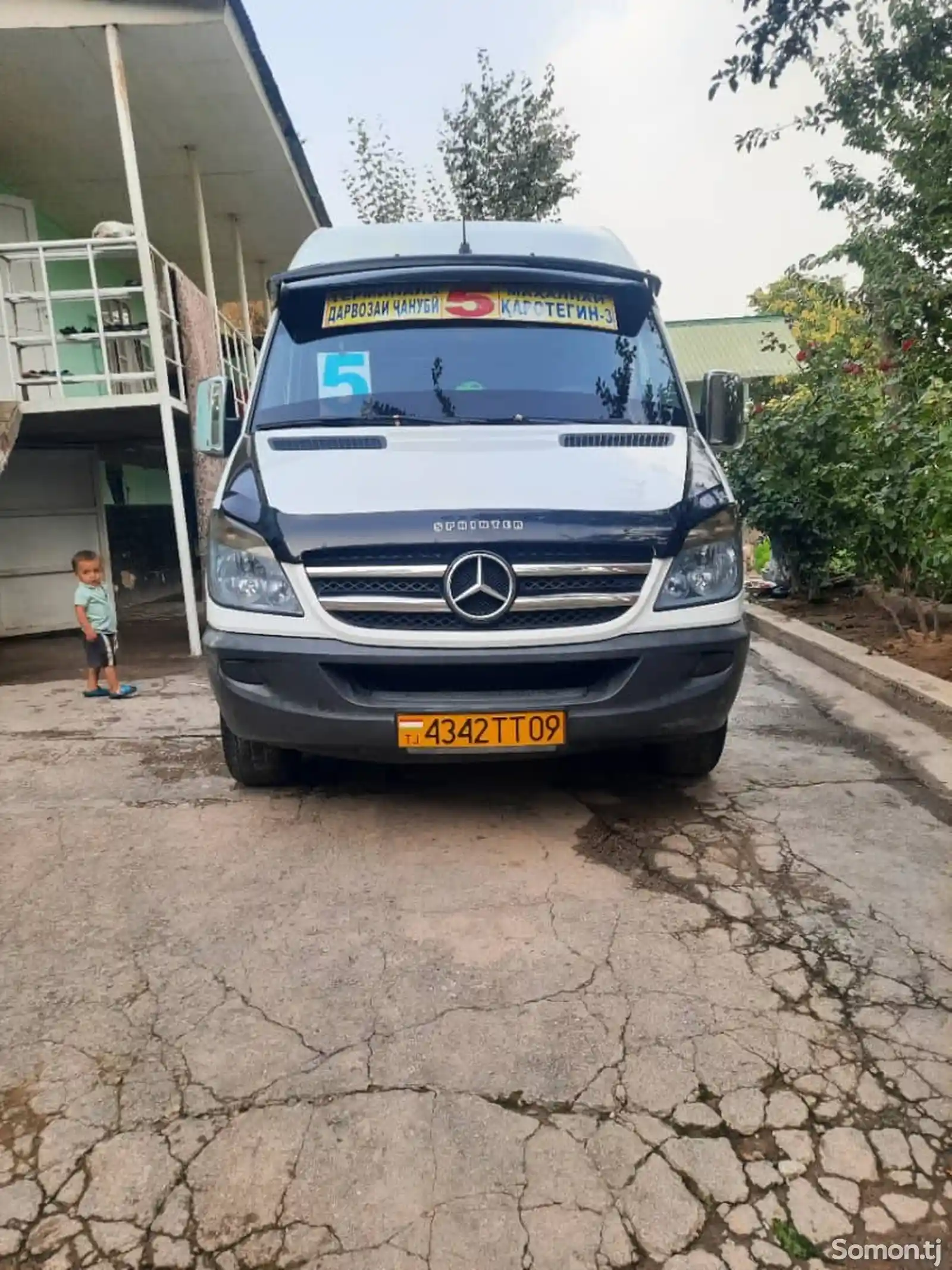 Mercedes benz sprinter-3