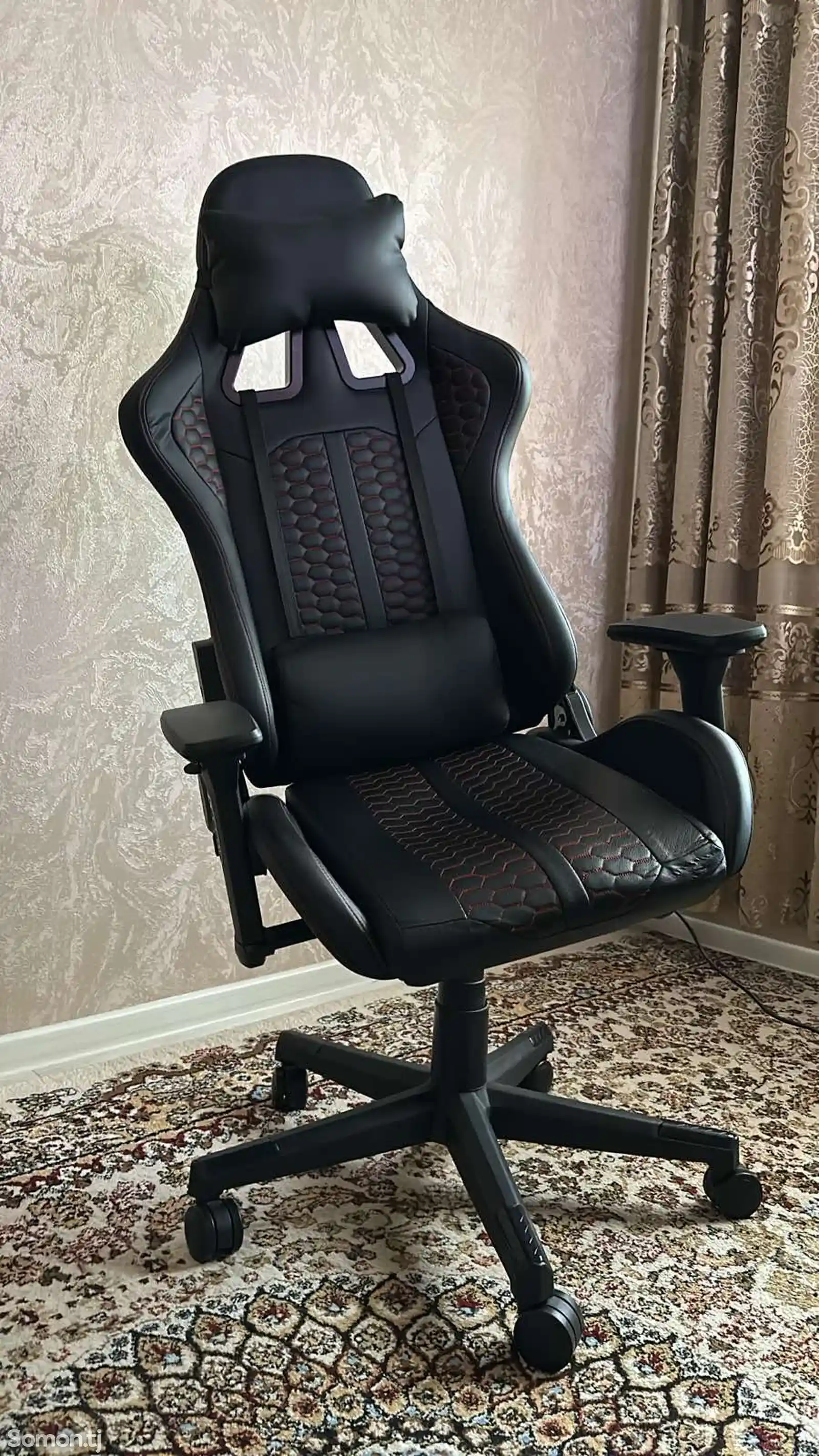 Игровое кресло для компьютера-1