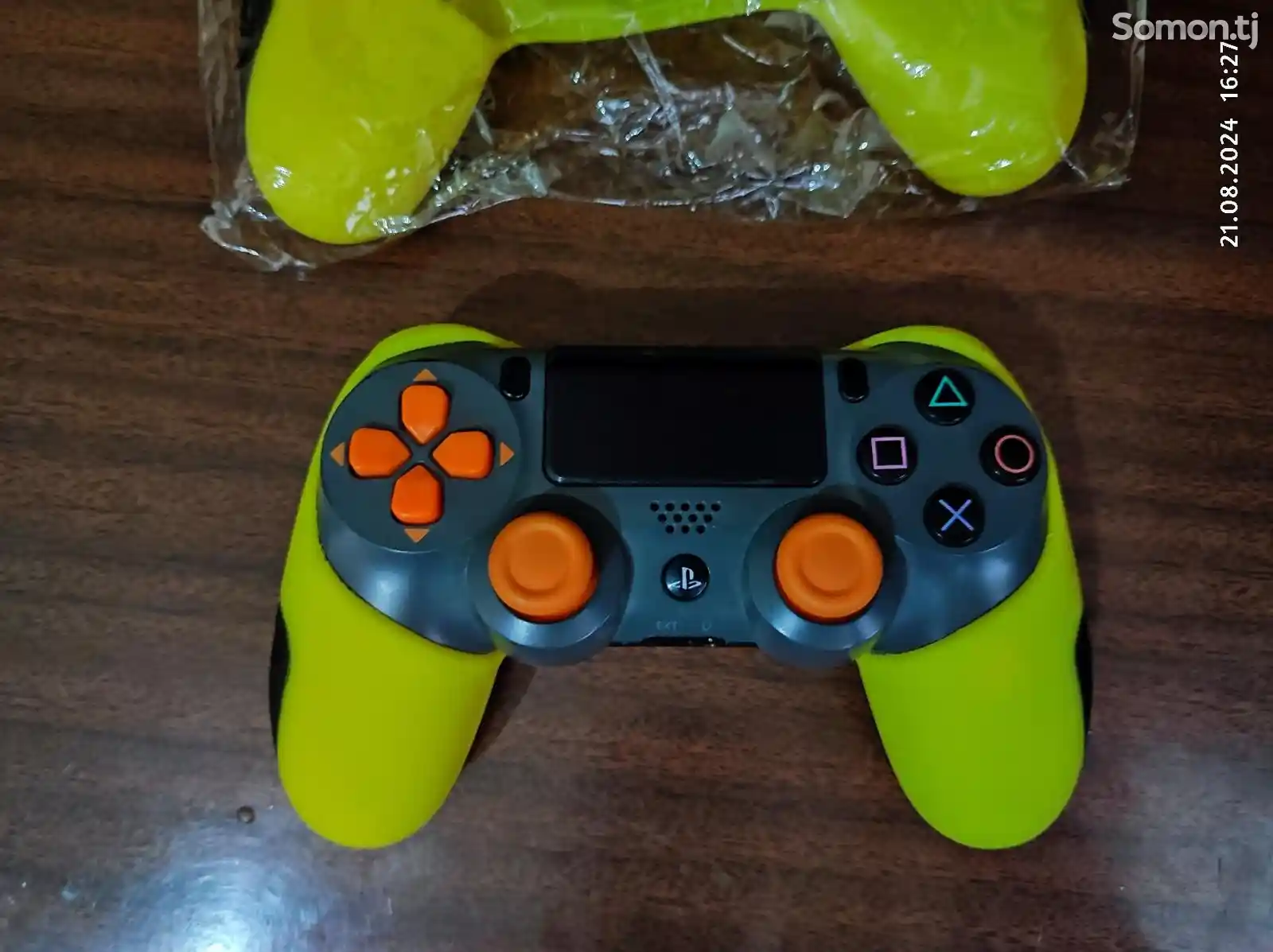 Чехол Dualshock 4-2