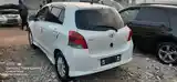 Toyota Vitz, 2009-2