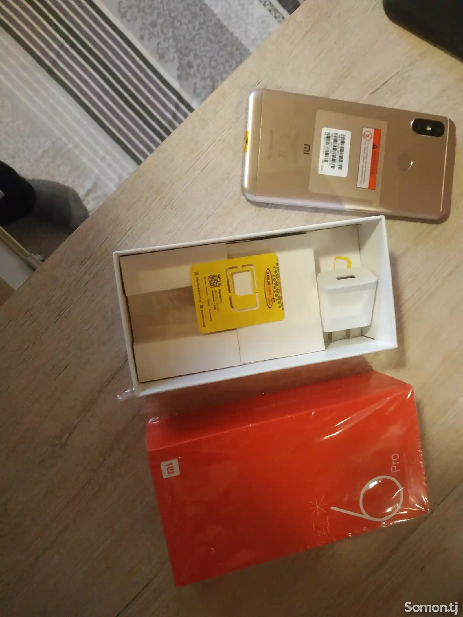 Xiaomi Redmi Note 6 Pro-2