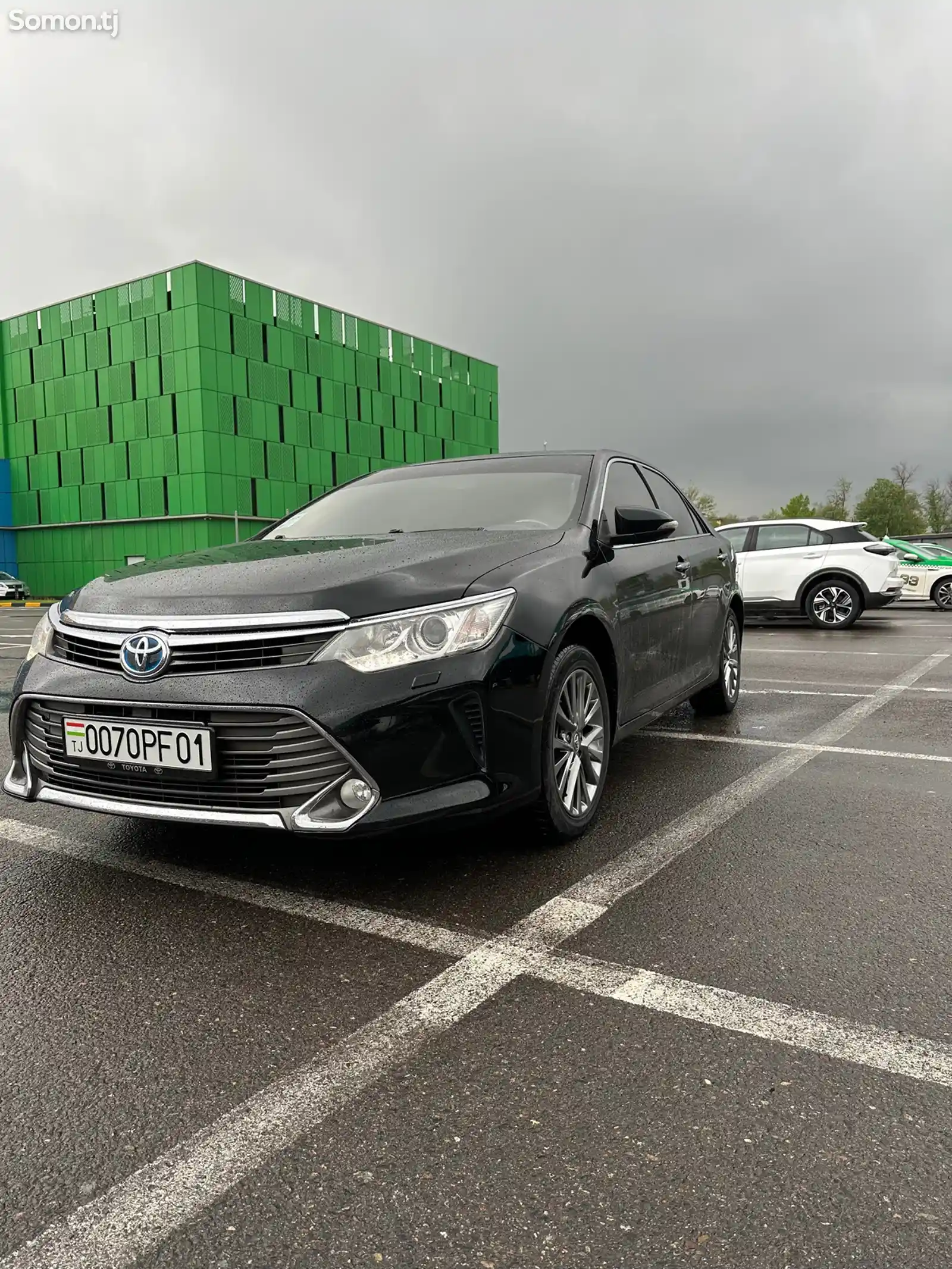 Toyota Camry, 2015-1