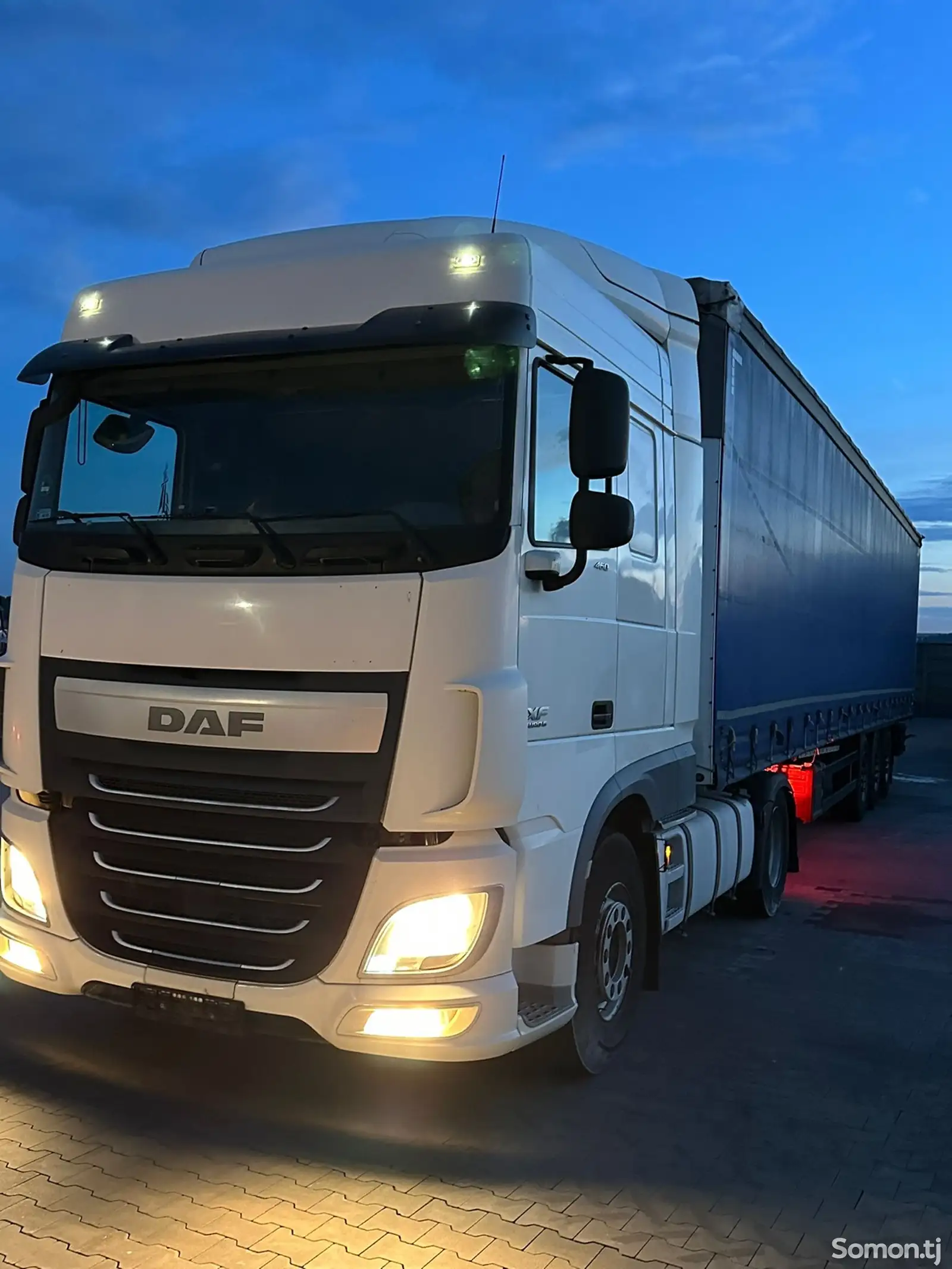 Бортовой автомобиль Daf XF106.460 intarder-1