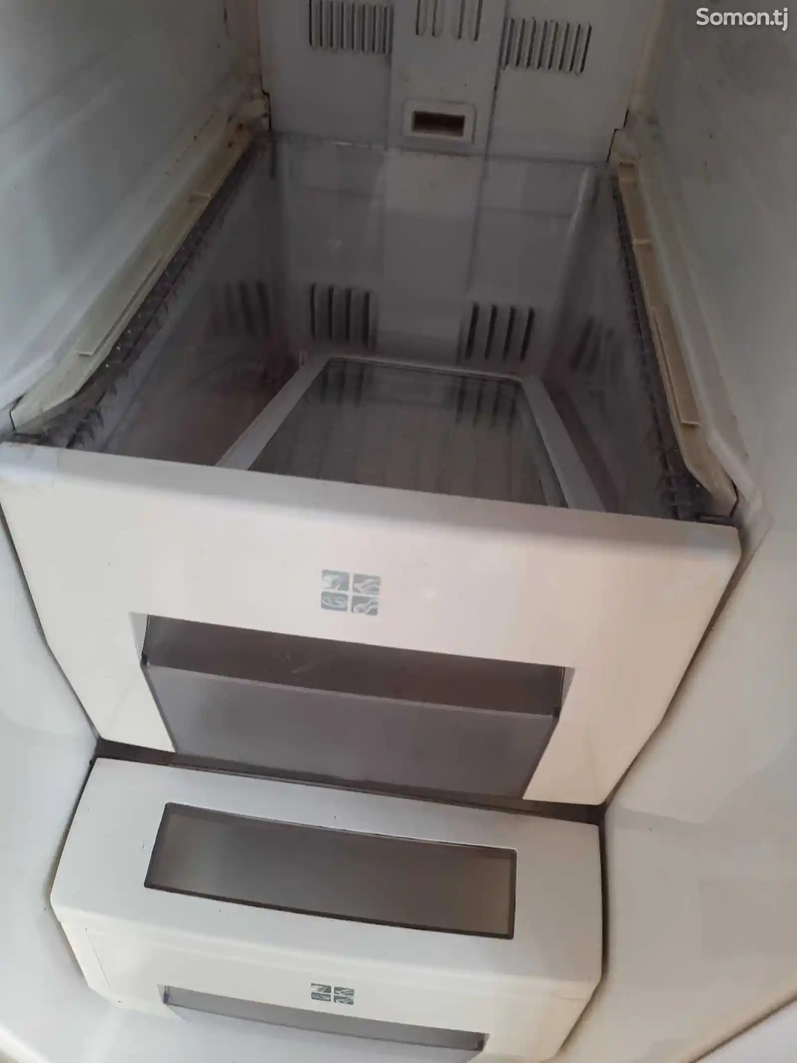 Холодильник Samsung Zippel-4