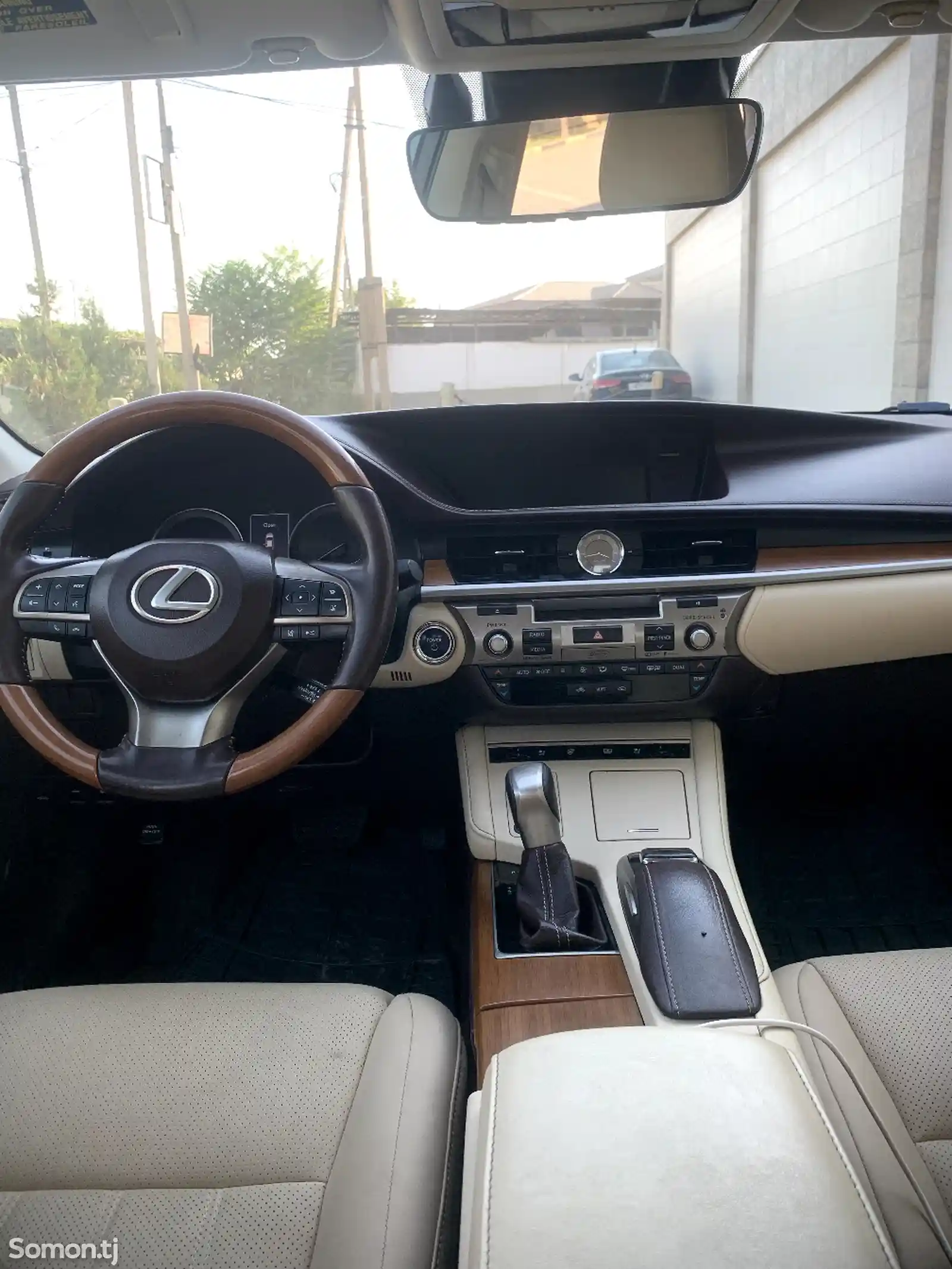 Lexus ES series, 2016-8