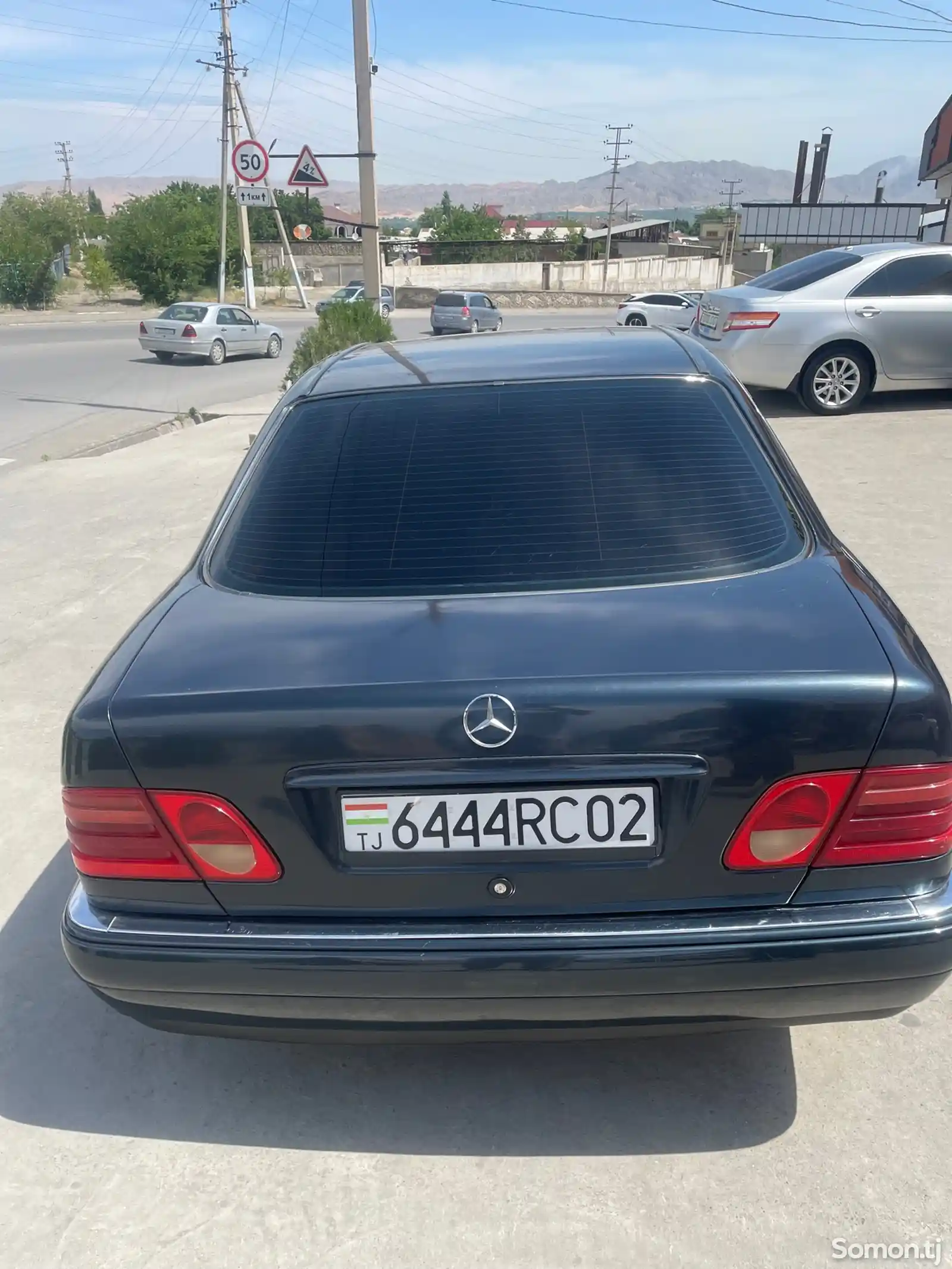 Mercedes-Benz E class, 1997-8