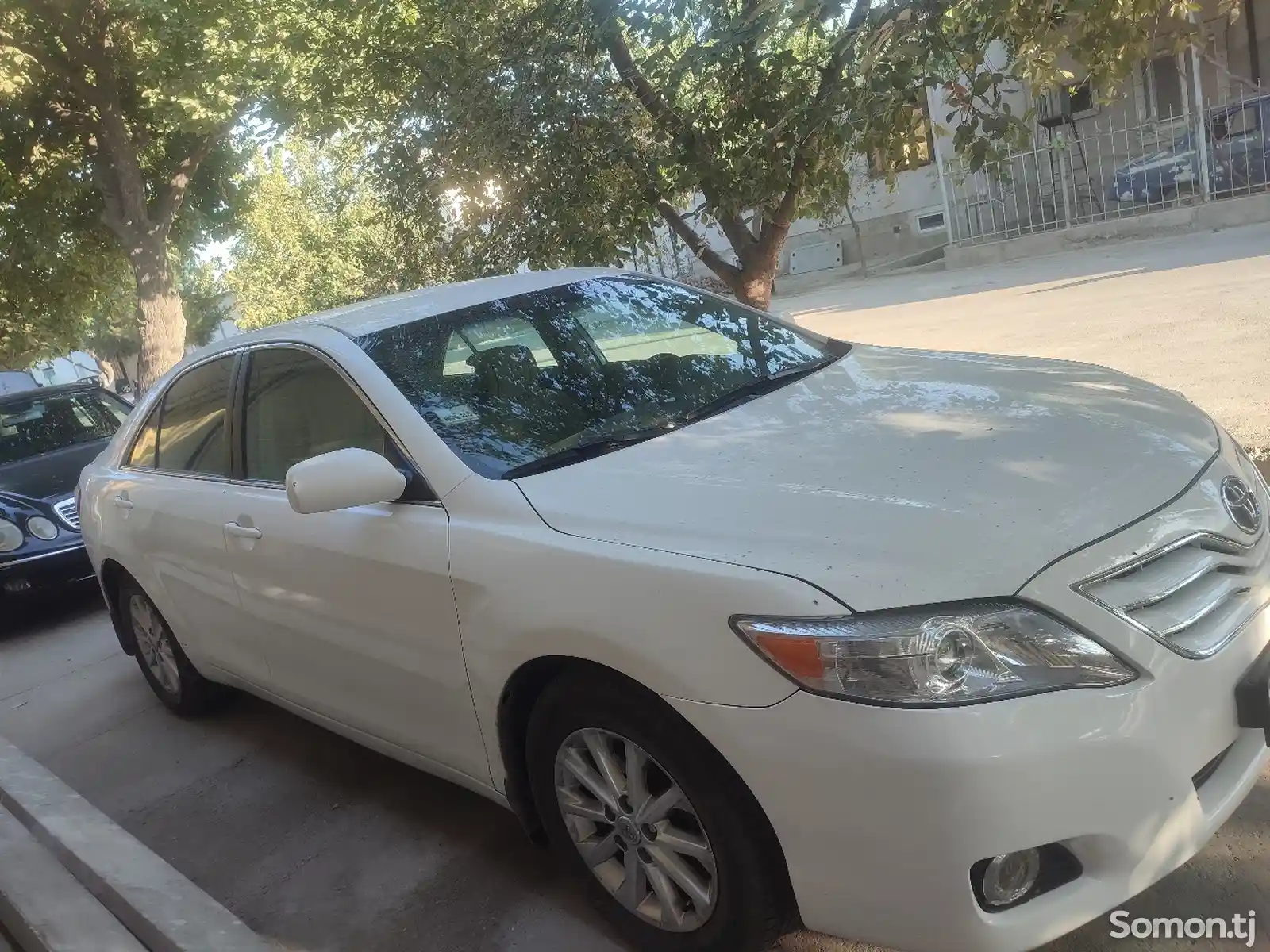 Toyota Camry, 2010-1