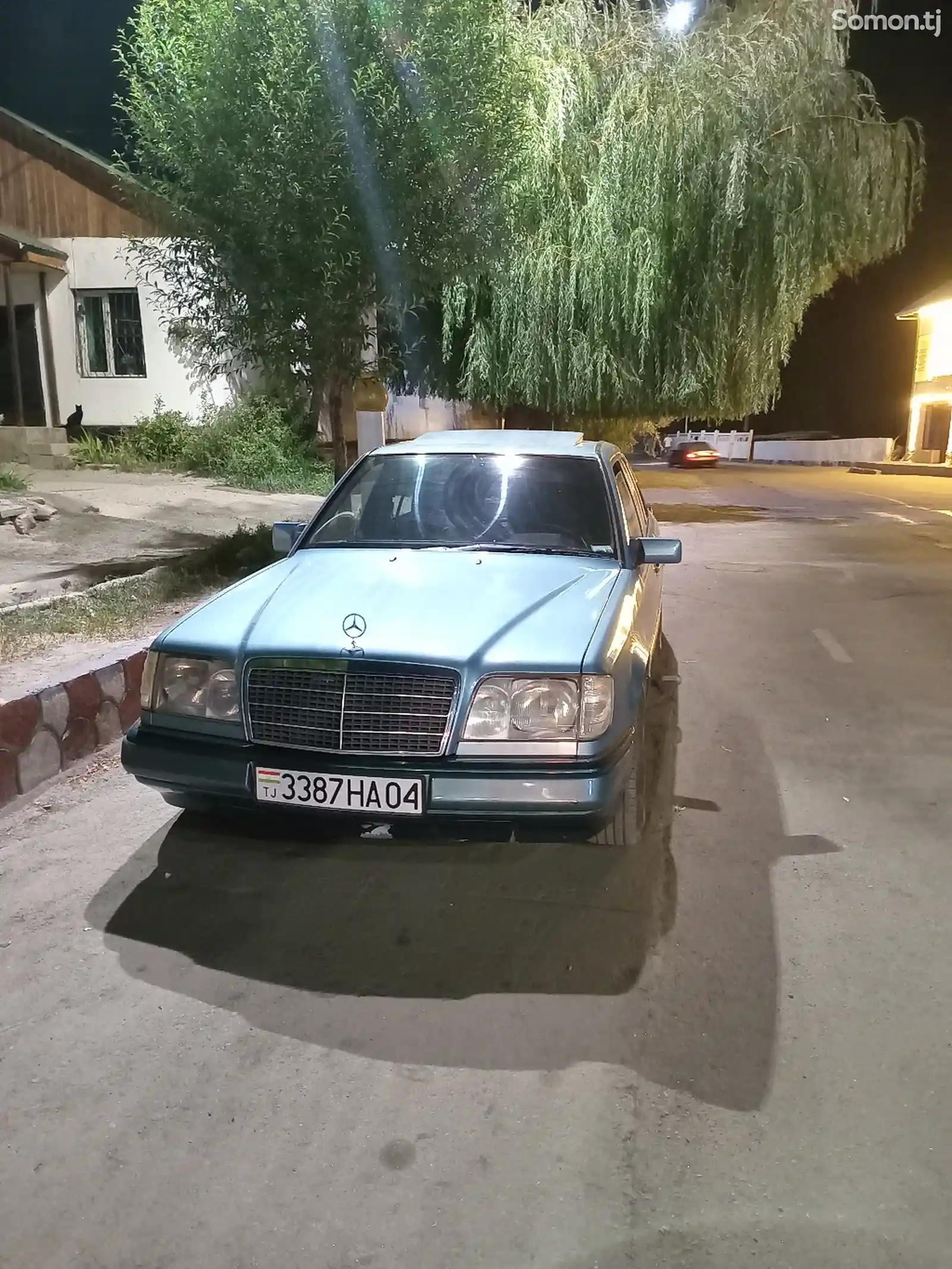 Mercedes-Benz W124, 1993-1