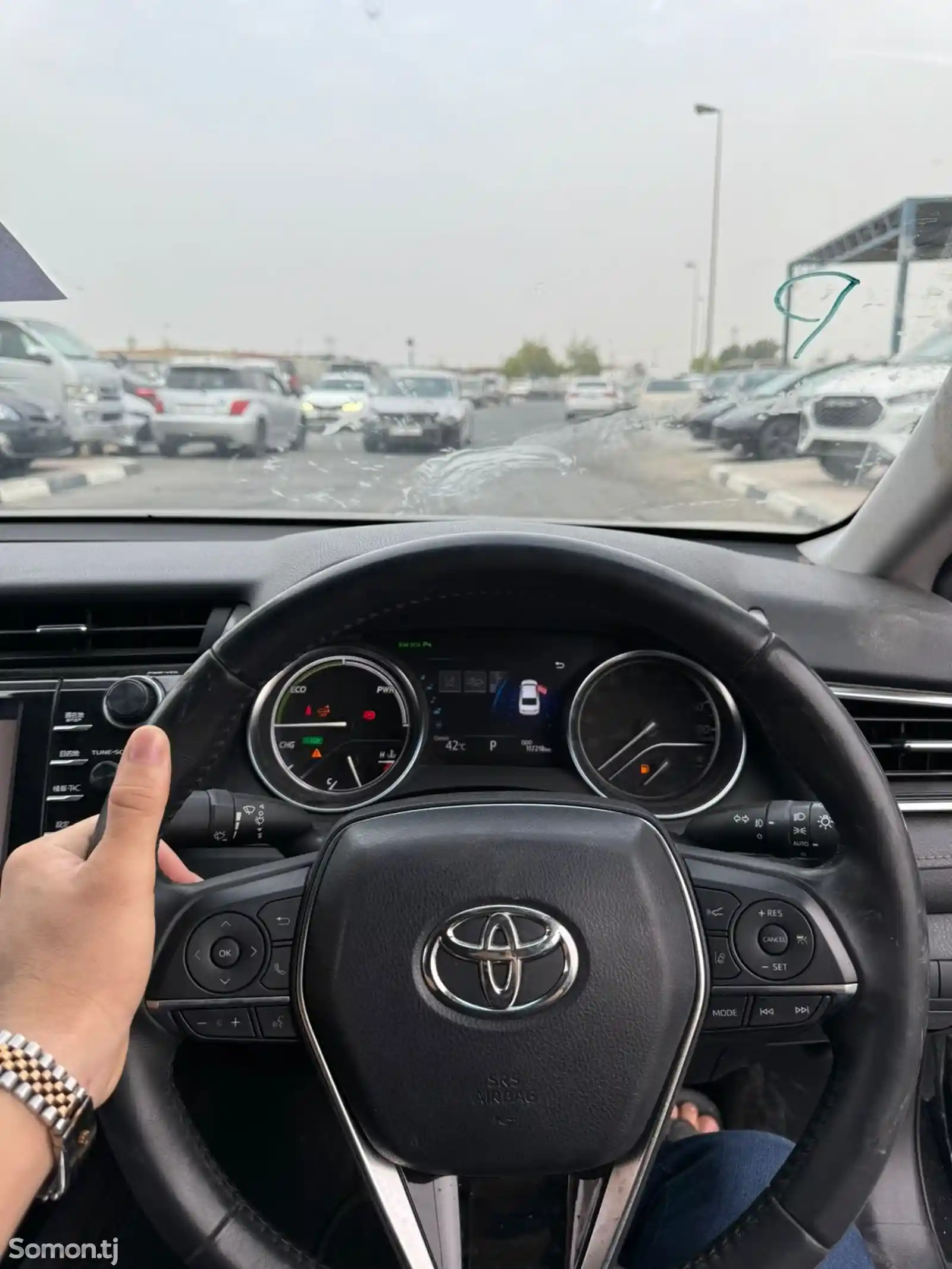 Toyota Camry, 2018-8