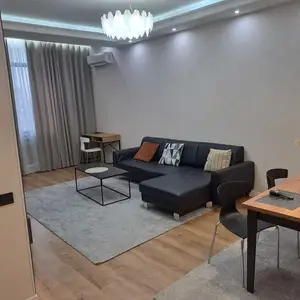 2-комн. квартира, 12 этаж, 65м², Сомони