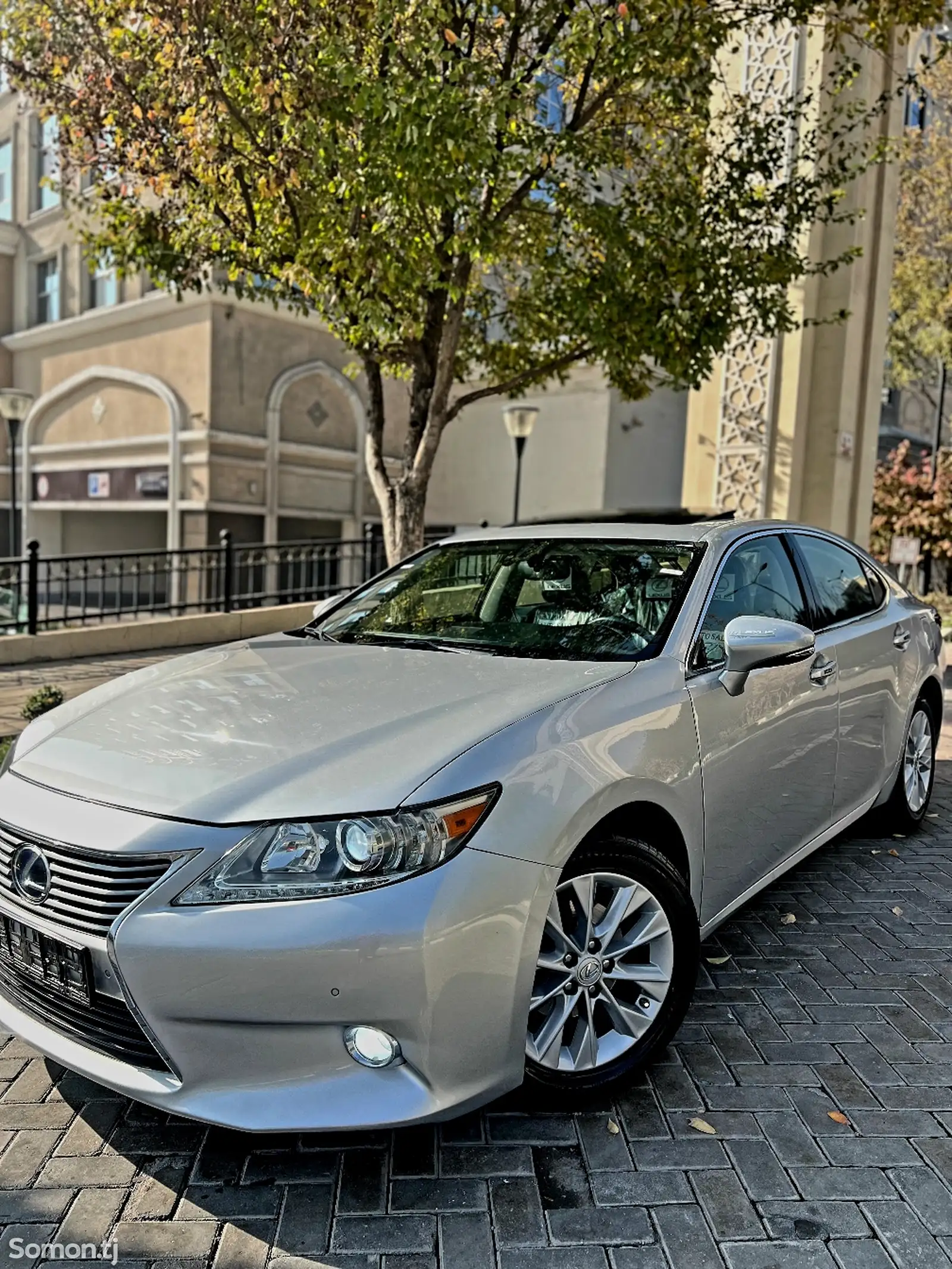 Lexus ES series, 2013-1