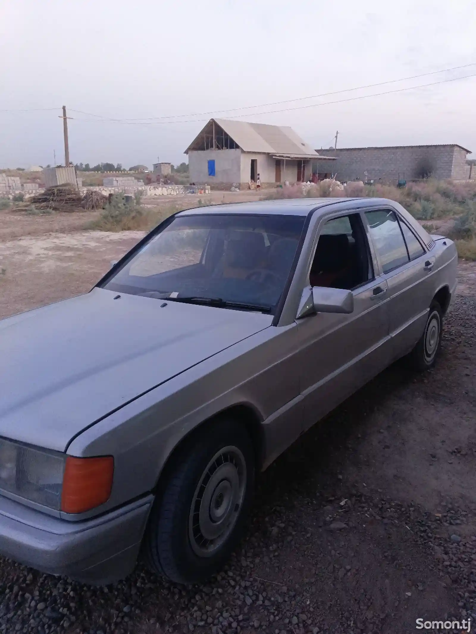 Mercedes-Benz W124, 1990-2