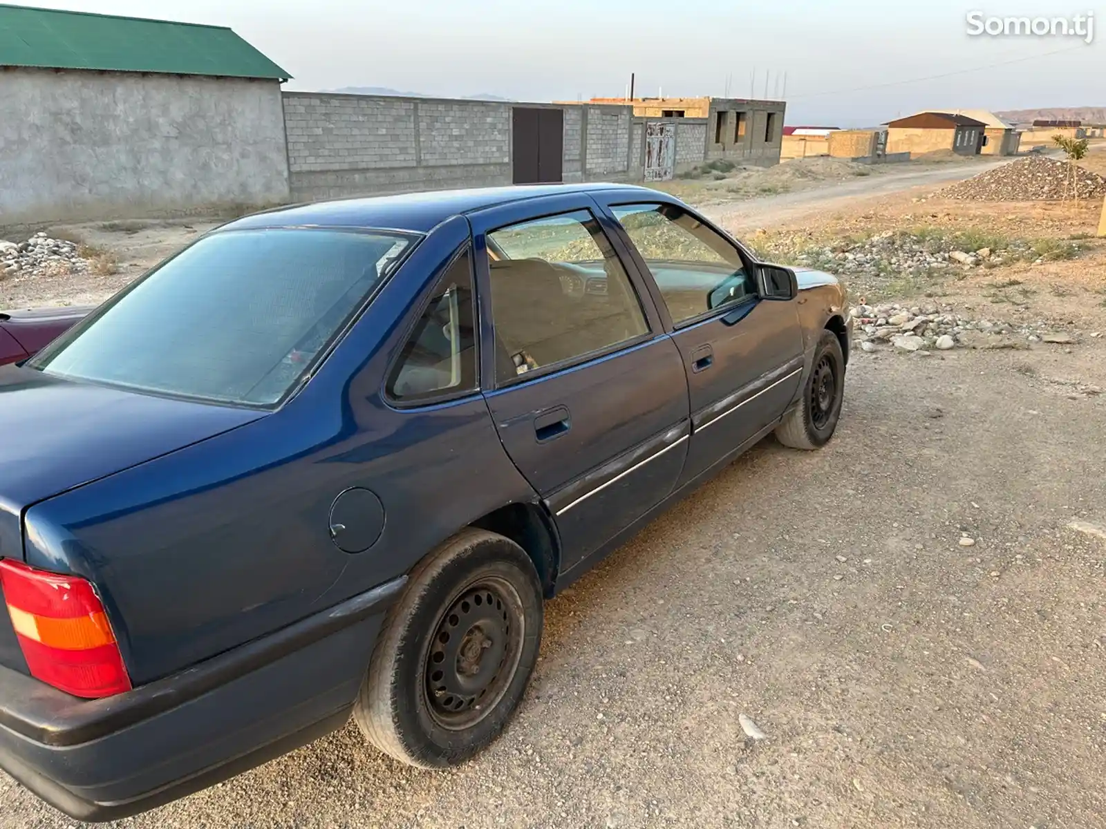 Opel Vectra A, 1992-3