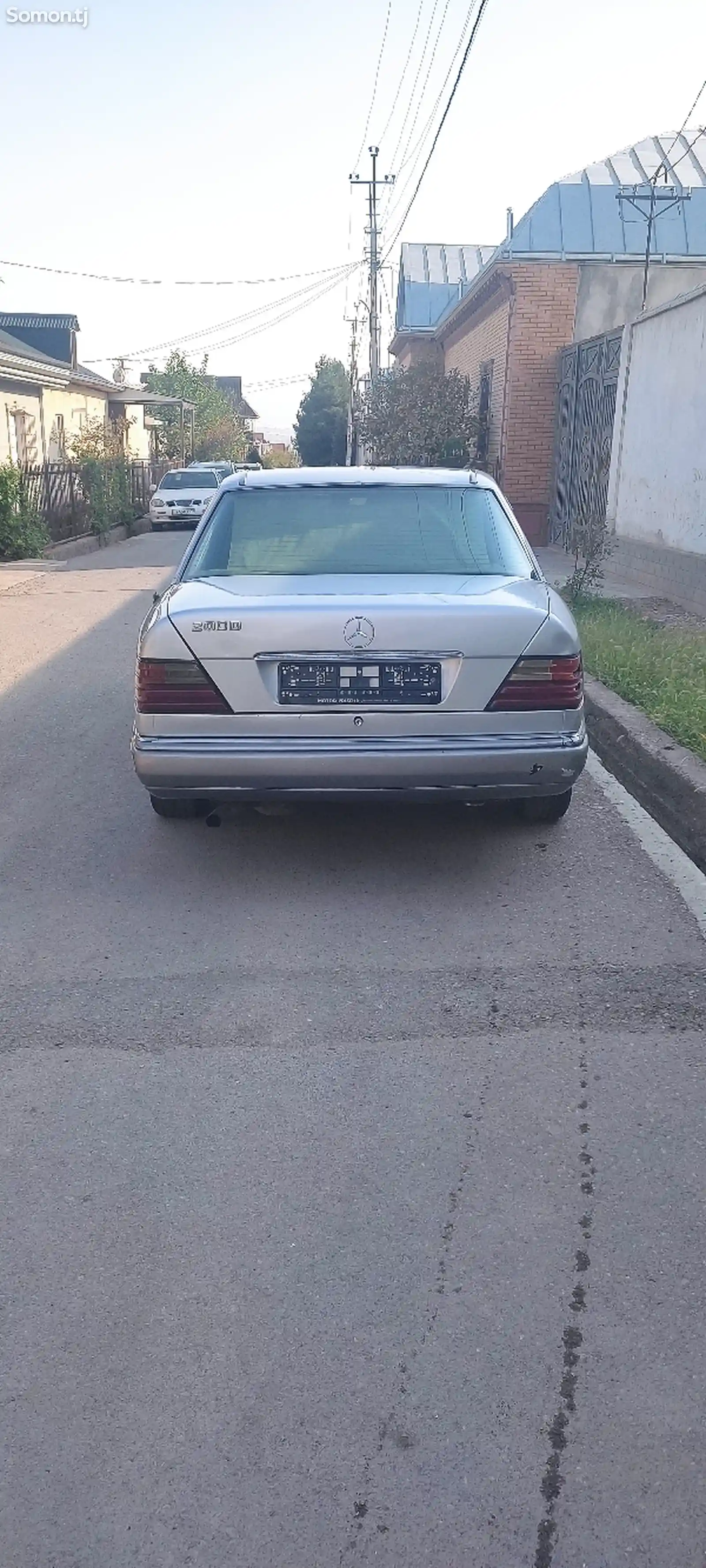 Mercedes-Benz W124, 1991-4