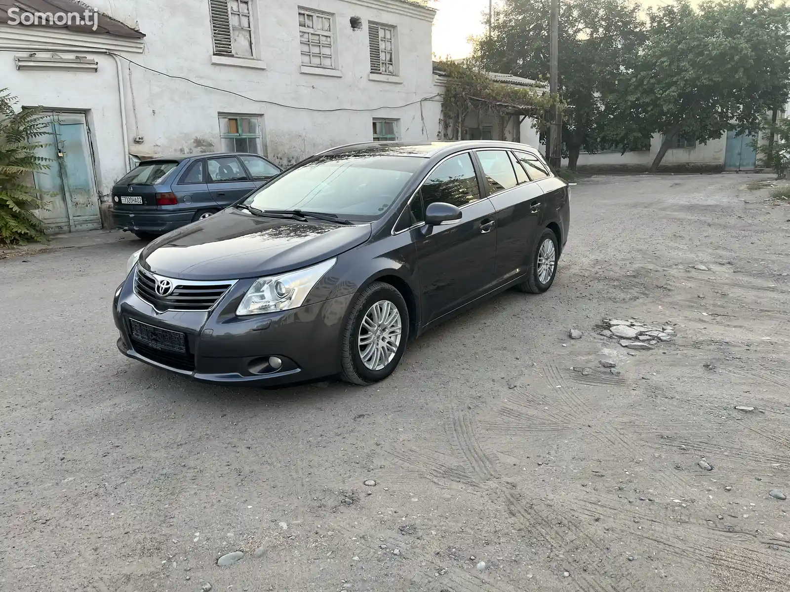 Toyota Avensis, 2009-2