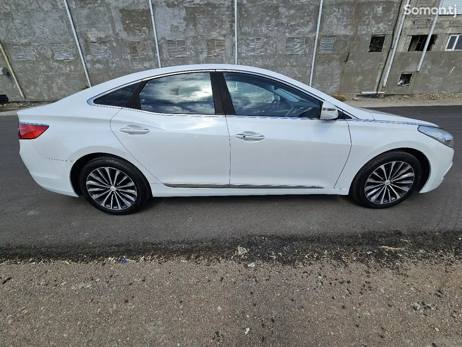 Hyundai Grandeur, 2014-3