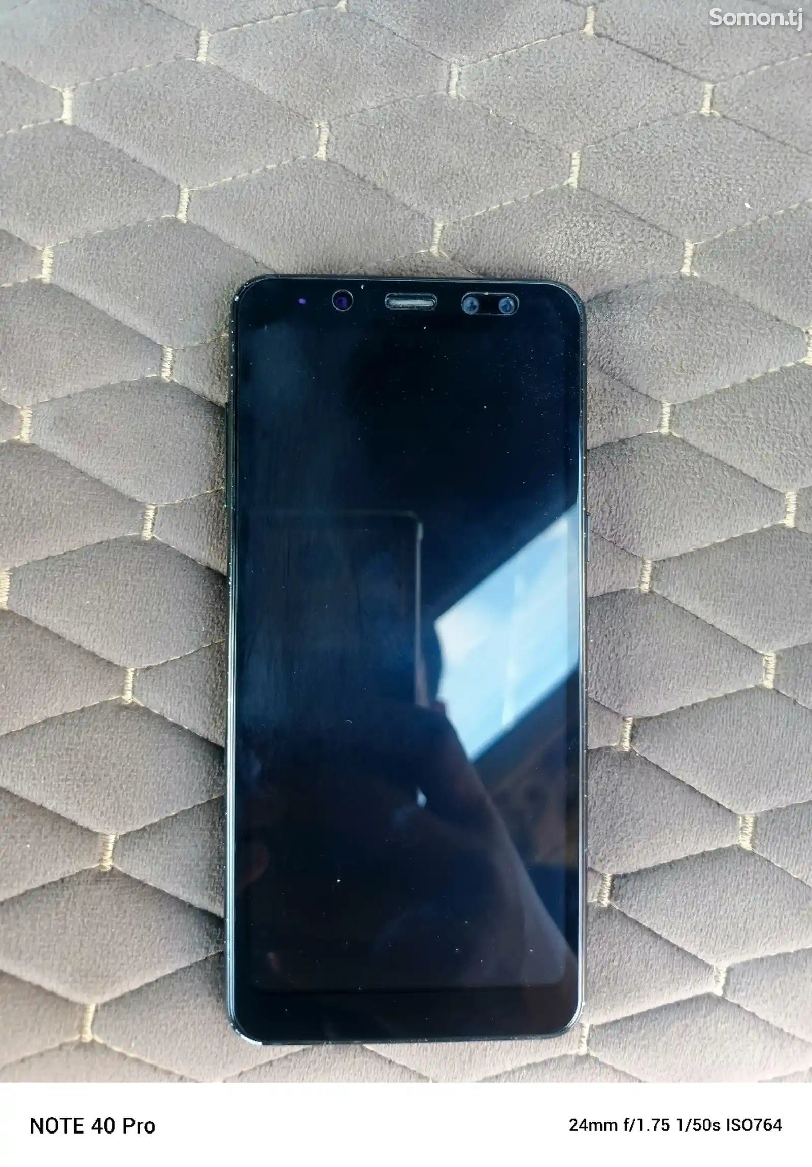 Samsung Galaxy A8-2