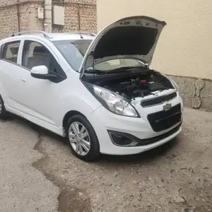 Chevrolet Spark, 2015