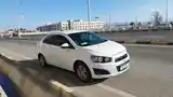 Chevrolet Sonic, 2015-3